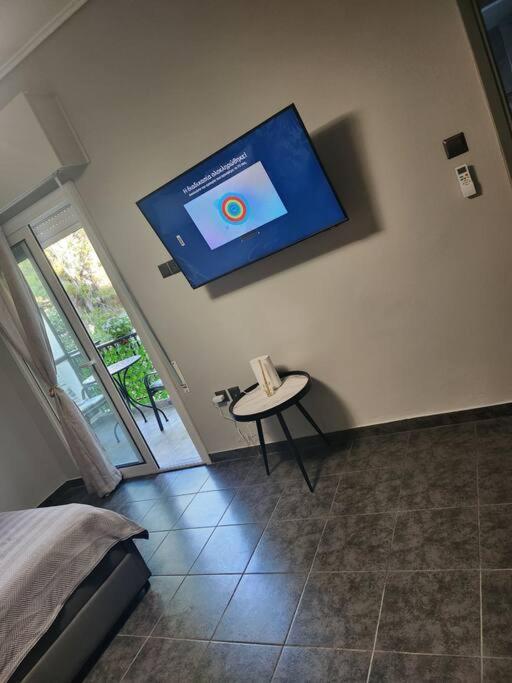 Small Luxury Apartment アナヴィソス エクステリア 写真